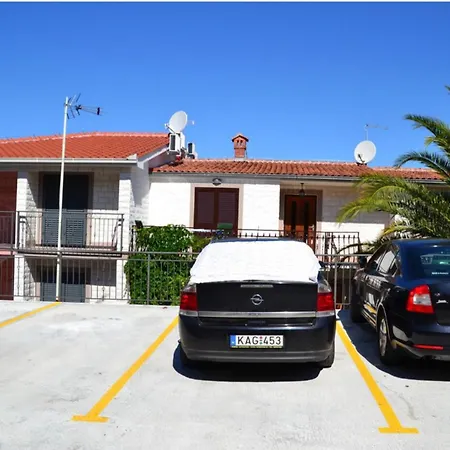 Nena White Vila Seget Vranjica