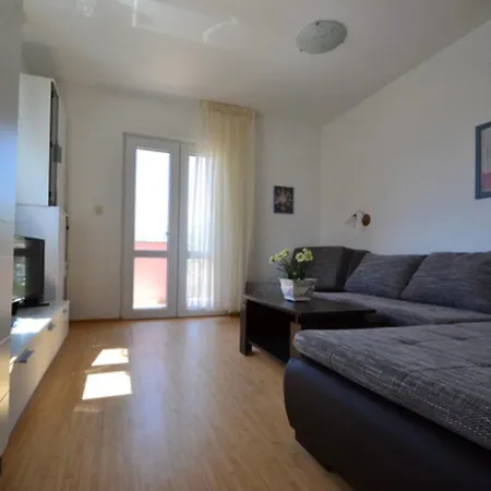 Nena White Villa